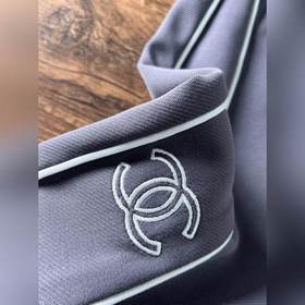 Новые брюки Chanel весна-лето 2023, одновременная продажа на офиц