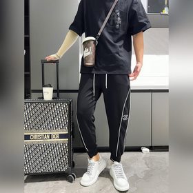 Chanel  Новые брюки для весны-лета 2023 года! Одновременная прод