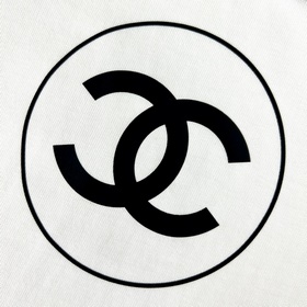Chanel Классическая модель с короткими рукавами из коллекции 2023
