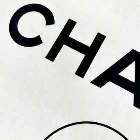 Chanel Классическая модель с короткими рукавами из коллекции 2023
