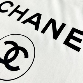 Chanel Классическая модель с короткими рукавами из коллекции 2023