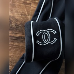 Новые брюки Chanel весна-лето 2023, одновременный выпуск на офици