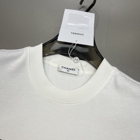 CHANE* Новая модель широкой футболки T.23S от Chanel для мужчин и