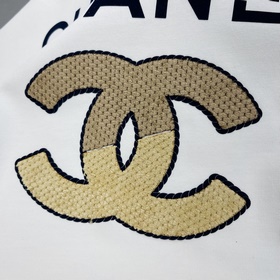 CHANE* Новая модель широкой футболки T.23S от Chanel для мужчин и
