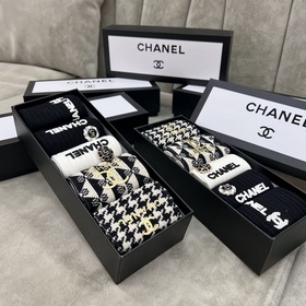 Комплектация： одна коробка, пять пар CHANEL Chanel гольфы Золота