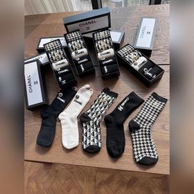 Комплект упаковки [пять пар в коробке] CHANEL Chanel Популярные в