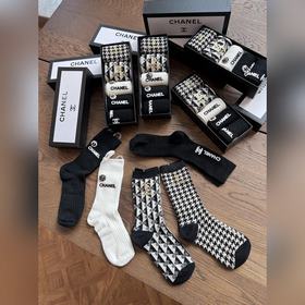 Комплект упаковки [пять пар в коробке] CHANEL Chanel Популярные в