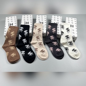 Новая модель CHANEL (Шанель) 2023 года, модная модель для показа,