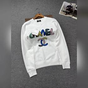 Заказ от европейской торговой компании CHANEL. Поставка новых мод