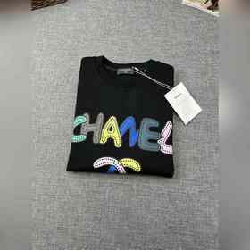 Заказ от европейской торговой компании CHANEL. Поставка новых мод