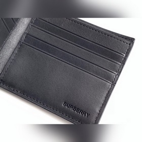 Кошелек Burberry TB с тисненым логотипом из кожи с двумя отделени
