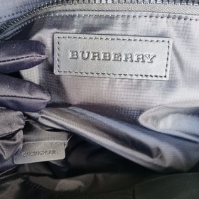 Новый нейлоновый рюкзак с вышивкой от Burberry. Рюкзак TB серии T
