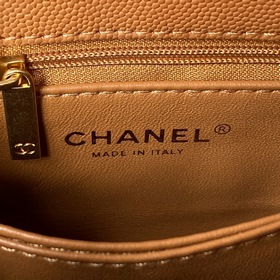 23p Chanel модель AS2215  мини-сумка с крышкой. В этом сезоне о