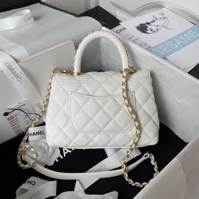 23p Chanel модель AS2215  мини-сумка с крышкой. В этом сезоне о