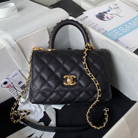 23p Chanel модель AS2215  мини-сумка с крышкой. В этом сезоне о