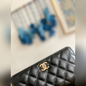 Новая сумка стюардессы 2023p Новая сумка стюардессы Chanel из мат