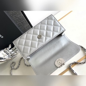23P Kelly, серебристый, кожа овцы Этот действительно очень модный
