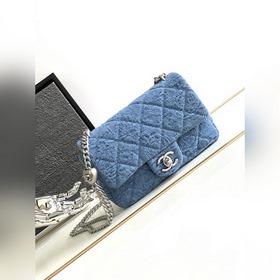 23p Chanel Camellia Denim Square Wallet Серебристый цвет Chanel д