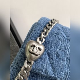 23p Chanel Camellia Denim Square Wallet Серебристый цвет Chanel д