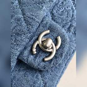 23p Chanel Camellia Denim Square Wallet Серебристый цвет Chanel д