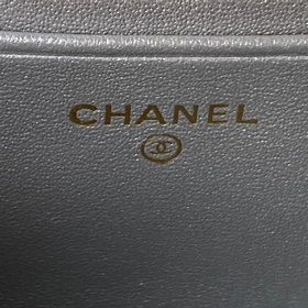 Новая модель ручки AP3243 от Chanel, очень приятный аромат. Я дей