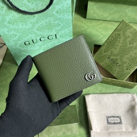 Кожаный кошелек GG Marmont с двумя отделами. Gucci продолжает обн