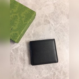 Новейший мужской кошелек отличается оригинальным логотипом, выпол