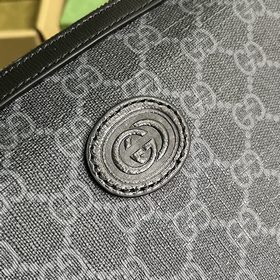 Сумка-почтальон с двойным G. Черный чемодан из ткани GG Supreme и