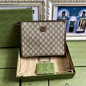 Новая коллекция Gucci «Aria — модная ария» широко использует клас