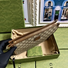 Новая коллекция Gucci «Aria — модная ария» широко использует клас