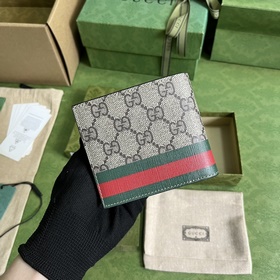 Короткий кошелек Gucci с принтом виде животных. Работы американск