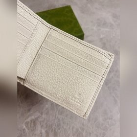Новинка на официальном сайте GG — короткий кожаный чехол GG Supre
