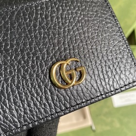Вы уже приобрели эту восхитительную сумку? Серия GG Marmont с ее 