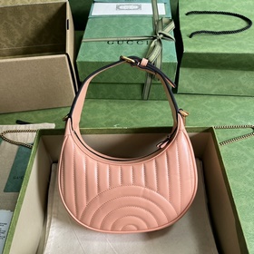 Мини-сумка GG Marmont стеганым узором. Классические изделия Gucci