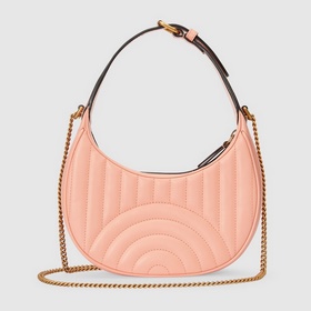 Классические изделия Gucci продолжают вдохновляться эстетикой бре