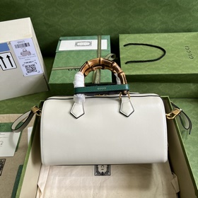 Оригинальная кожаная сумка Gucci «Aria — модная ария» из серии «A