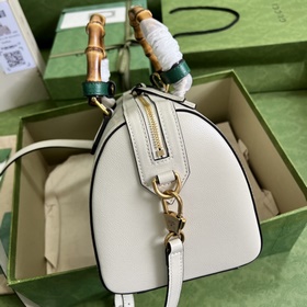 Оригинальная кожаная сумка Gucci «Aria — модная ария» из серии «A
