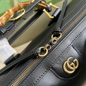Оригинальная кожаная сумка Gucci «Aria — модная ария» из серии «A