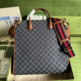Большая сумка-тоут из кожи денима от Gucci из серии «Aria-Fashion