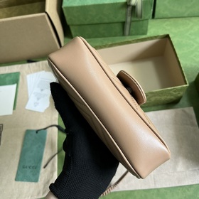 Сумка GG Marmont из серии GG Marmont. Классические аксессуары Guc