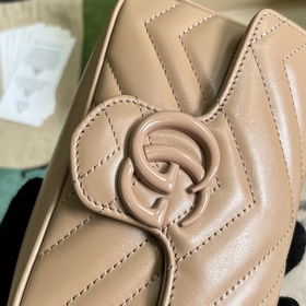 Сумка GG Marmont из серии GG Marmont. Классические аксессуары Guc