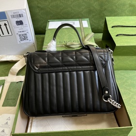 Сумка GG Marmont, входящая в коллекцию избранных сумок Gucci, изв