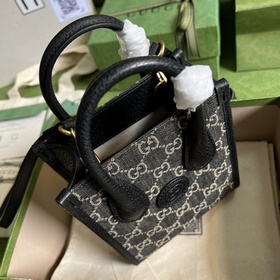 Маленькая сумка из кожи денима от Gucci из серии «Aria — модная а