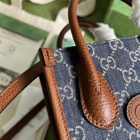 Маленькая сумка из кожи денима от Gucci из серии «Aria — модная а