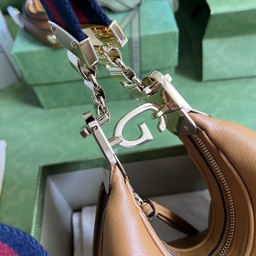 GGGucci Attache серия маленьких сумок через плечо «Gucci Love Mar