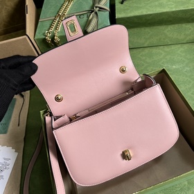 Сумка Gucci Blondie из серии UXX0G 1000 сочетает в себе ретро-эле