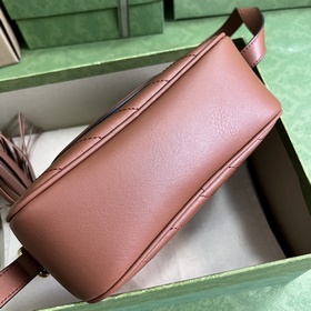 Маленькая сумка через плечо из серии Gucci Blondie, вдохновленная
