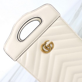 Новая модель, качество как в фирменном магазине, подлинный товар,