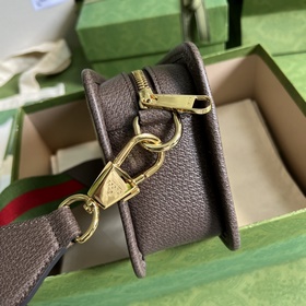 Новая коллекция Ophidia «Gucci Love Parade» открыла показ мод на 