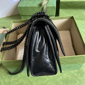 Из коллекции Paris Balenciaga осень-зима 2022 — Crush, возвращают